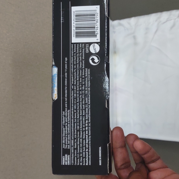 Barbie - Picture 3 of 7